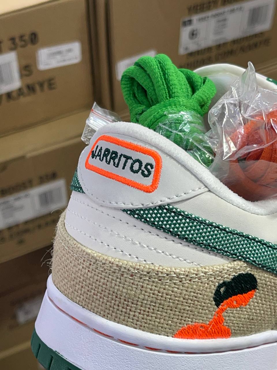 NIKE SB X JARRITOS