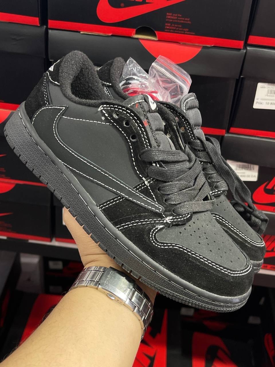 JORDAN 1 LOW BLACK PHANTOM