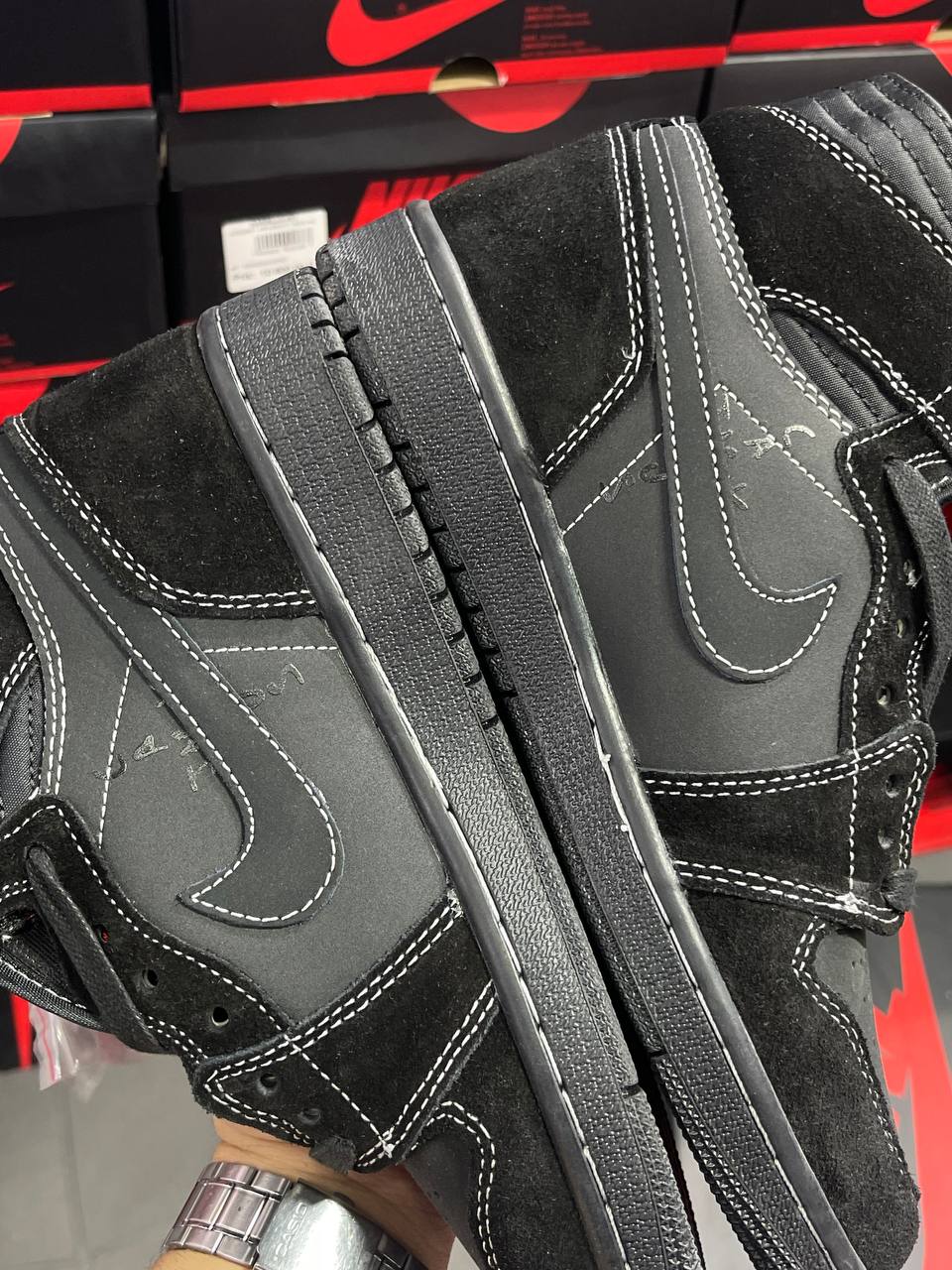 JORDAN 1 HIGH BLACK PHANTOM